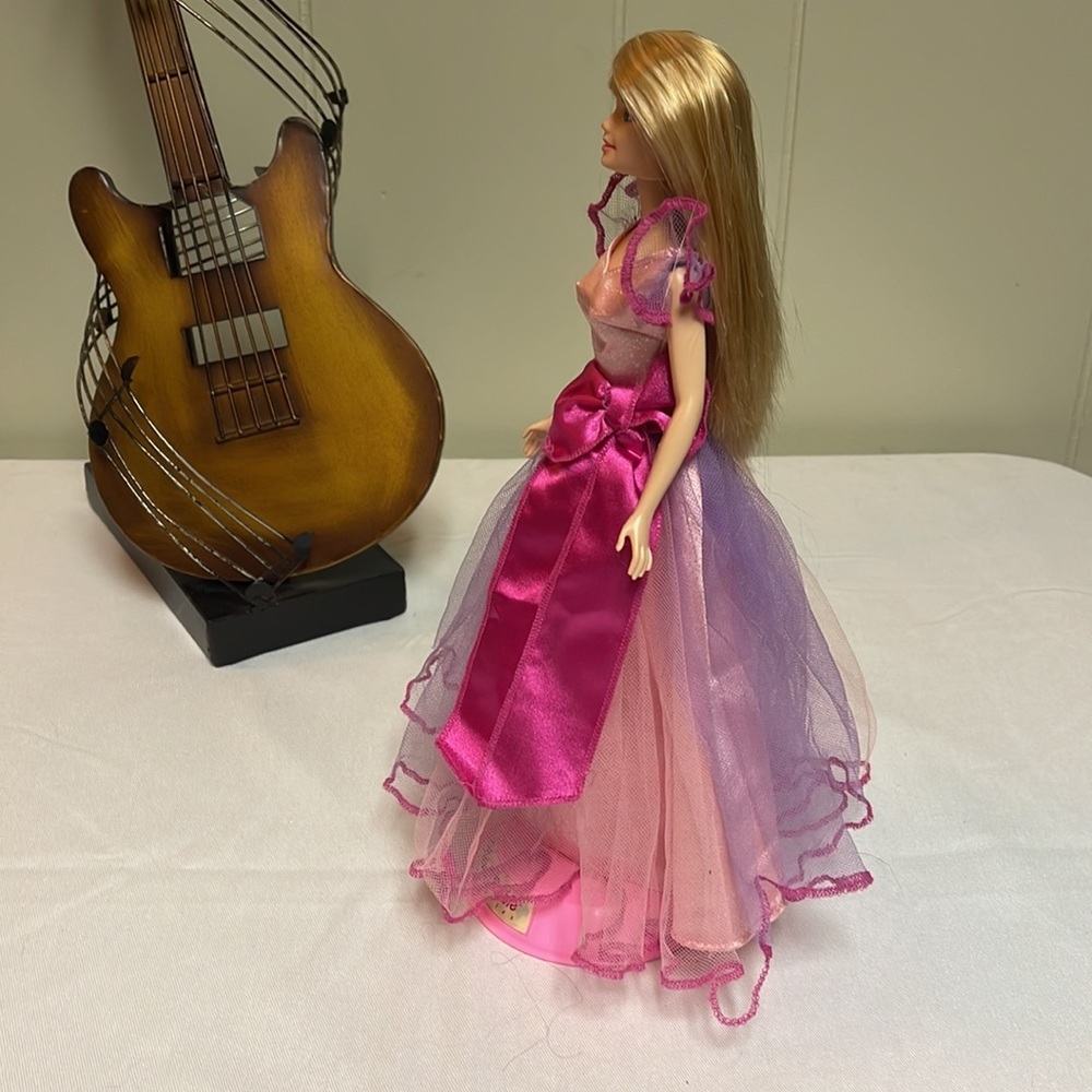 COPY - Vintage Princess Barbie - Picture 5 of 7